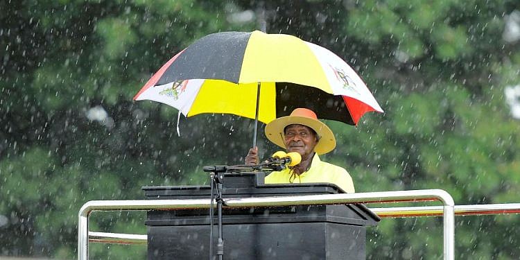 PICTORIAL: Museveni hits road running with campaigns in Acholi