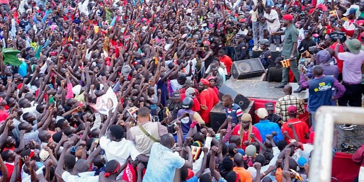 Bobi Wine promises ‘servant leadership’ as he pulls massive crowds in Terego,Maracha