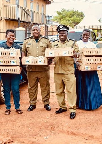 Police distribute chicks to officers’ families in new welfare drive