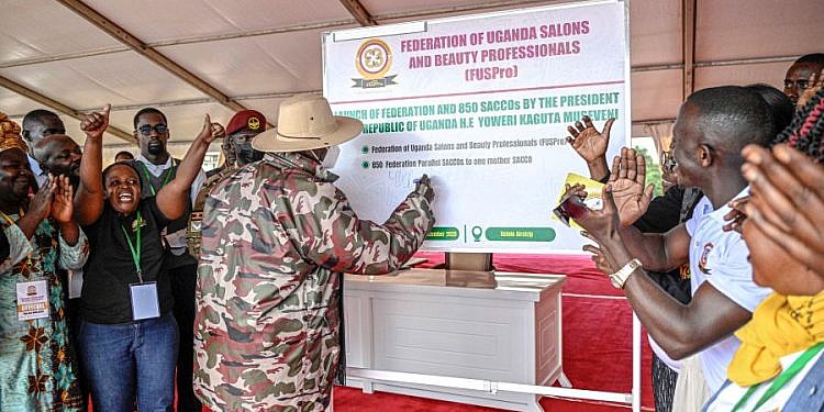 Museveni promises shs85bn revolving fund for salon operators