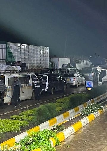 Indiscipline by motorists, not Museveni’s convoy to blame for Masaka road gridlock- State House