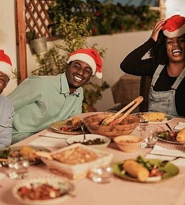 How to enjoy Christmas food, drink and socialising while protecting your heart