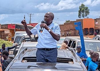 Nandala slams Byabakama for ‘illegal’ order forcing voters away from polling stations after voting