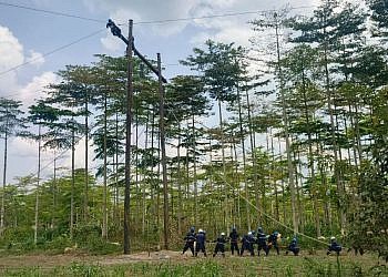 UEDCL fully restores power supply in Mukono, Buikwe after line vandalism