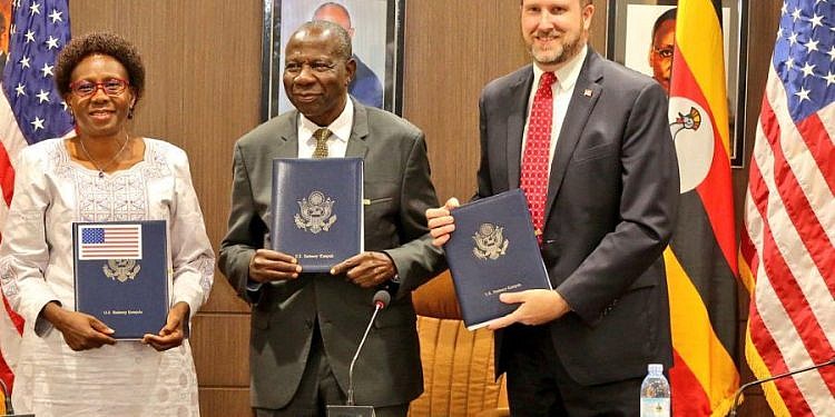 Uganda, US sign shs8.7trillion health cooperation deal