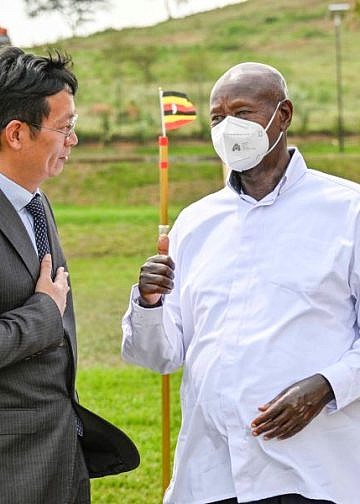 Museveni bids farewell to outgoing Chinese ambassador