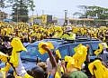 I want to support you to become wealthy,” Museveni tells Entebbe residents