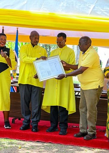 Museveni receives official victory declaration
