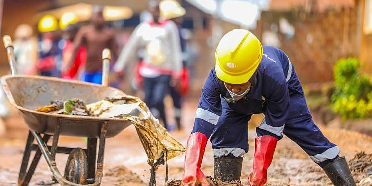 KCCA seeks shs 6bn to raise Kampala street cleaners’ pay