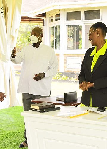 Museveni calls for value addition as he hosts Ruto’s daughter