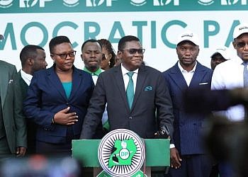 Mao launches bid for speakership