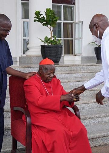 Museveni meets Cardinal Wamala, pledges government support to his hospital, legacy