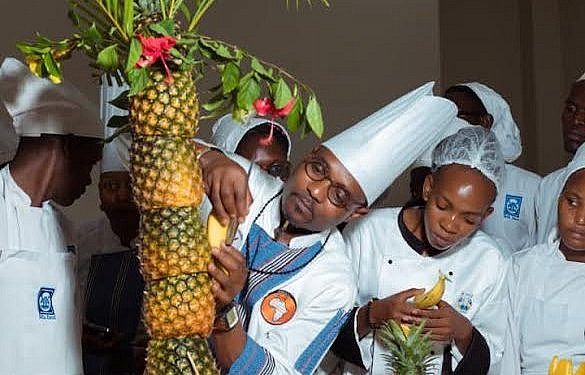 Veteran chef Lopez Ahligo shares culinary expertise with HTTC students in Jinja