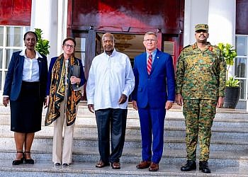 US General Michael Flynn meets Museveni in Entebbe