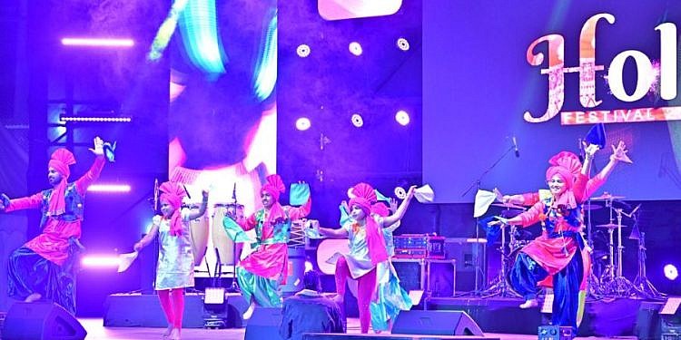 Kansai Plascon-backed Kampala EICA Holi festival uses culture to promote Cancer awareness
