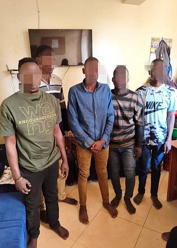 Five arrested as Police foil plan to rob man taking money to bank