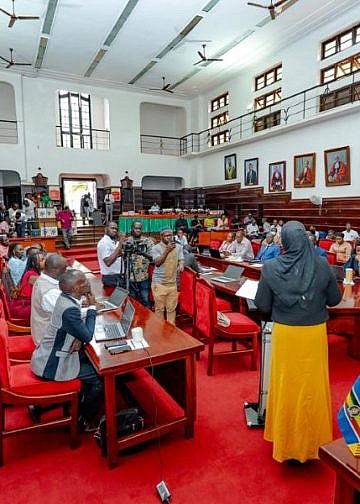 KCCA unites key sectors in fight for cleaner air in Kampala