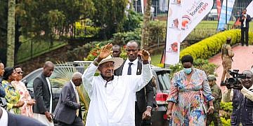 No need to panic over Ebola, it is easy to control- Museveni