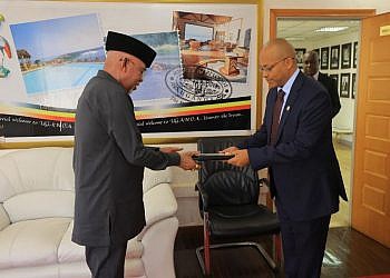 New FAO representative to Uganda presents credentials