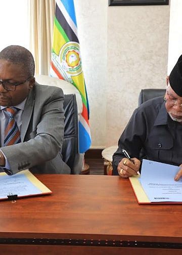 Uganda signs host country agreement with Biosciences organisation boost agricultural export