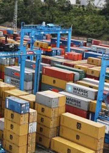 URA moves to auction uncleared goods at Mombasa
