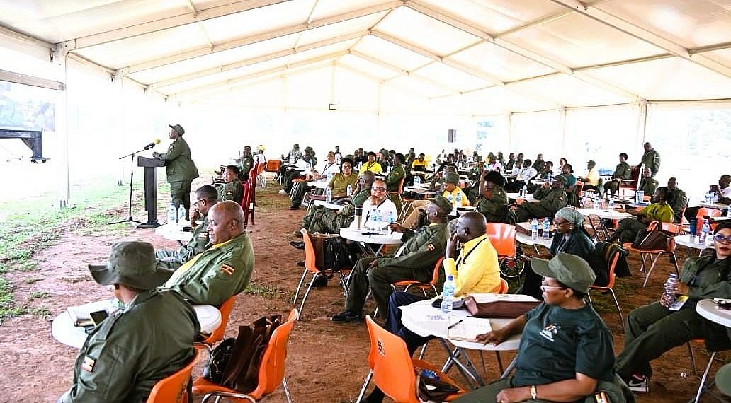 Ministers urged to monitor programmes without undermining systems