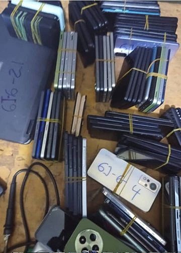 Police recover over 700 stolen phones, 460 SIM cards in Cooper Complex raid