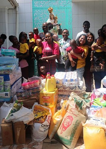 Acorns Kisaasi parents, teachers and students donate to Sister Teresa Babies Home