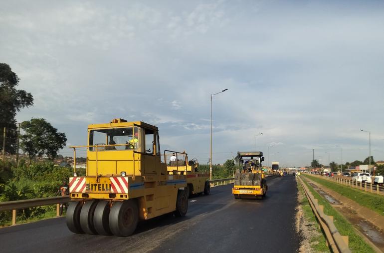 Works Minister Byamukama gives contractor one week to complete rehabibilitation works along Northern Bypass