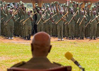 Museveni gives shs2m to each South Africa returnee, commits Shs2bn to Sacco