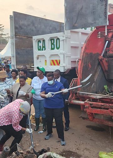 Ugandans embrace first national cleaning day, call for monthly exercise to continue