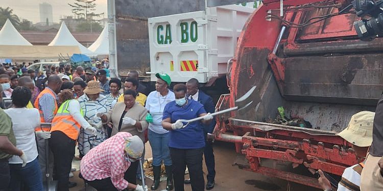 Ugandans embrace first national cleaning day, call for monthly exercise to continue