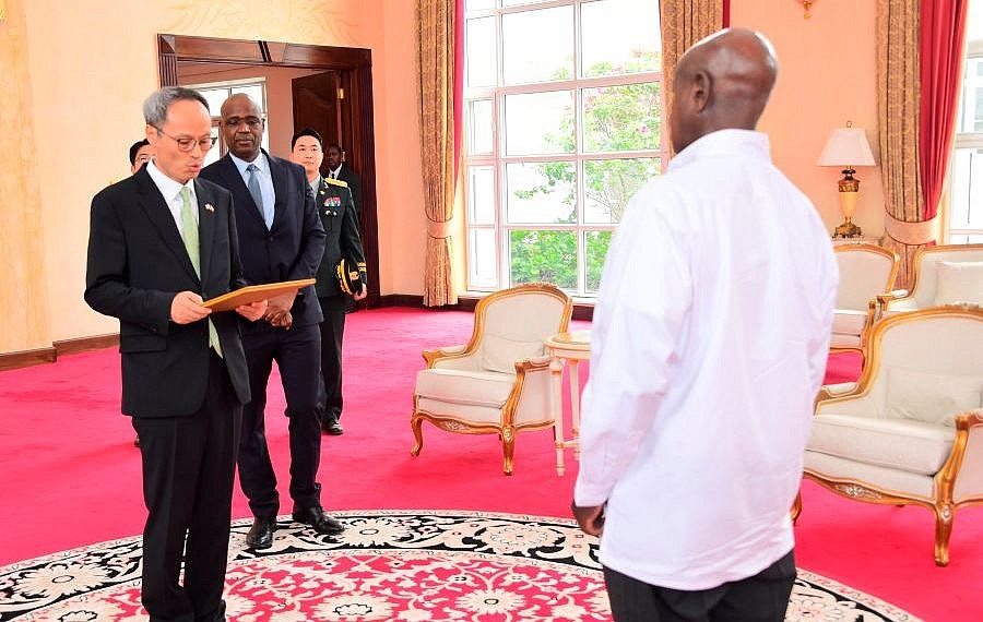 Museveni receives credentials for four new envoys to Uganda