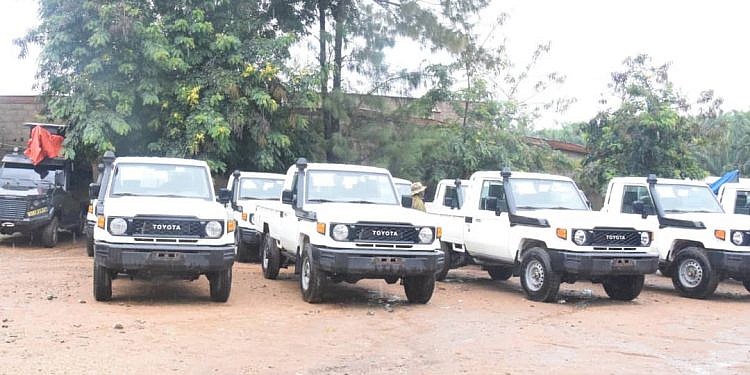 DRC President Tshisekedi donates 10 pickup trucks to boost UPDF Operation Shujaa