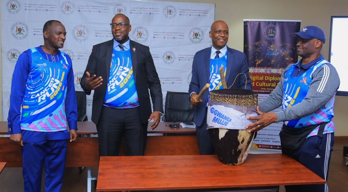 Rotary warns late diagnosis kills 80% of Cancer patients as Foreign Affairs contributes shs10m towards run
