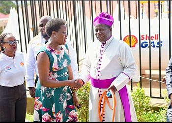 Vivo Energy expands clean cooking access with Shell gas installation at Buwambo school