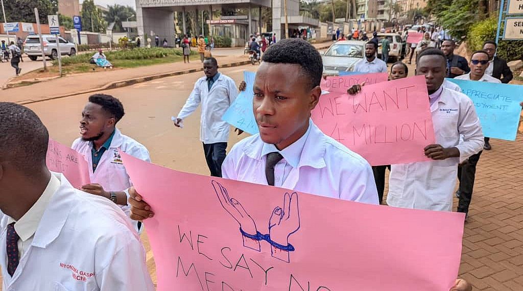 Medical Association gives gov’t 14 days to resolve medical intern crisis, threatens strike