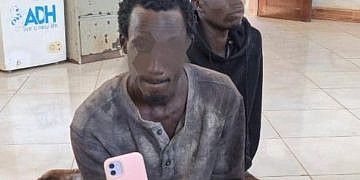 Three arrested over  theft of iPhone  at King Saha concert