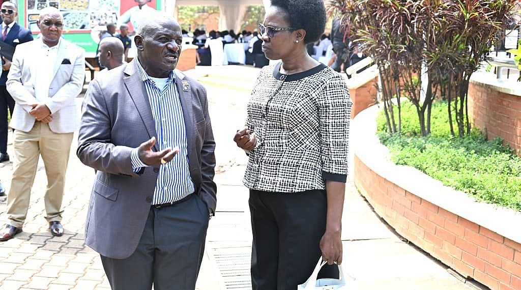 Public servants warned against misuse of government resources