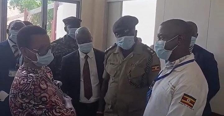 Health Ministry says Arua doctor accused of “pocketing” hasnt been suspended