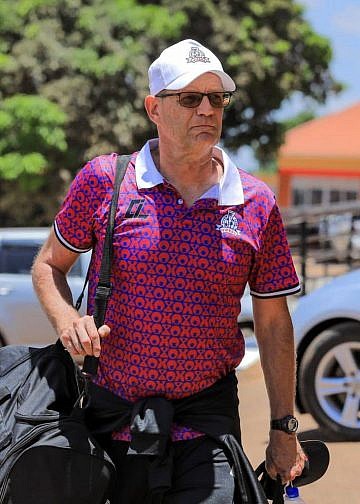 Vipers sck new coach after only three months