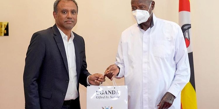 Museveni meets US’ Hive Global Group to discuss plans to establish AI hub in Uganda